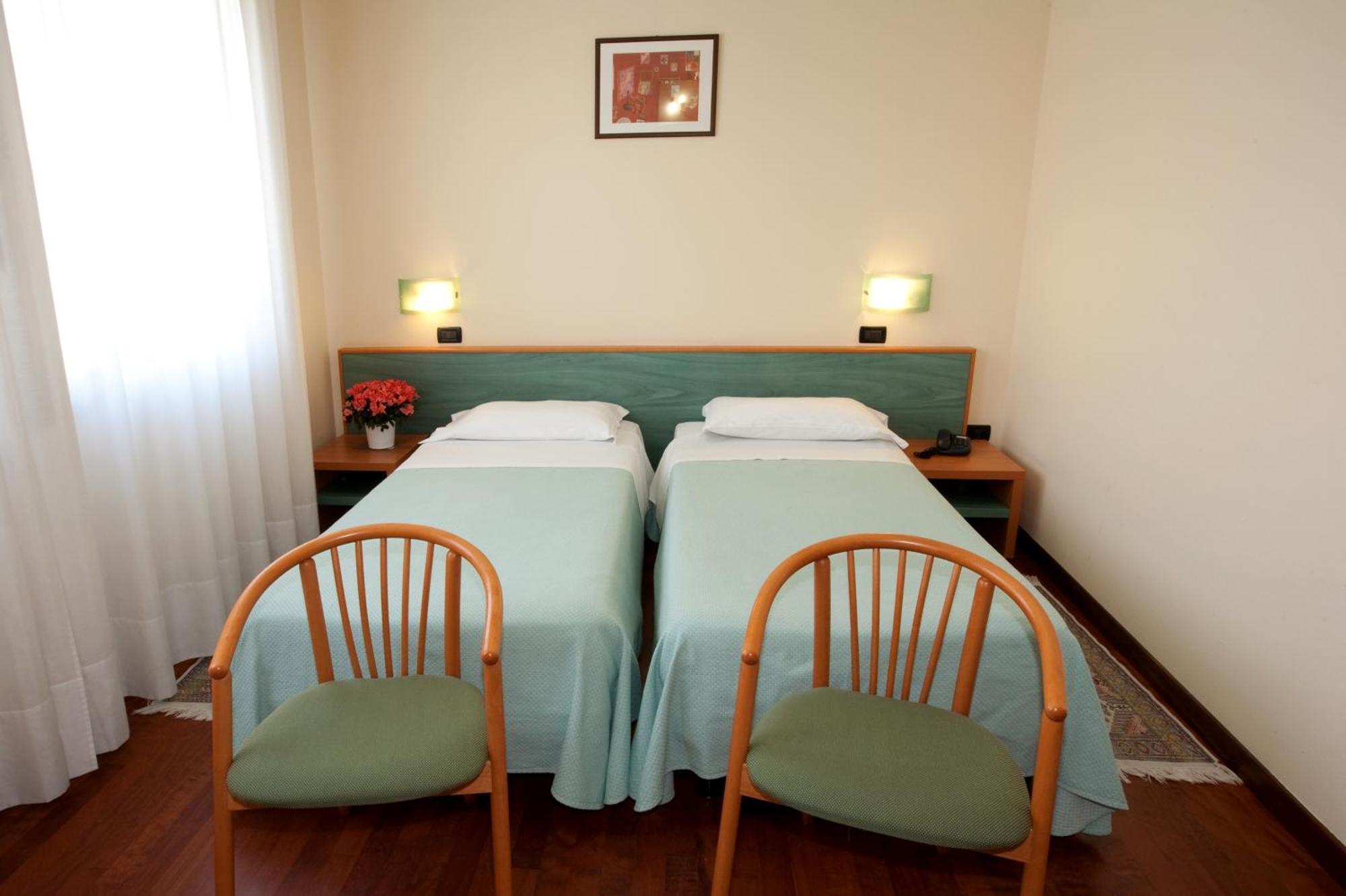 Hotel Valbrenta Limena Ngoại thất bức ảnh
