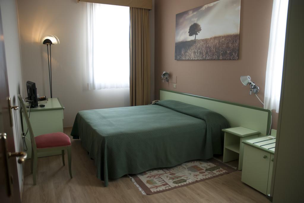Hotel Valbrenta Limena Ngoại thất bức ảnh
